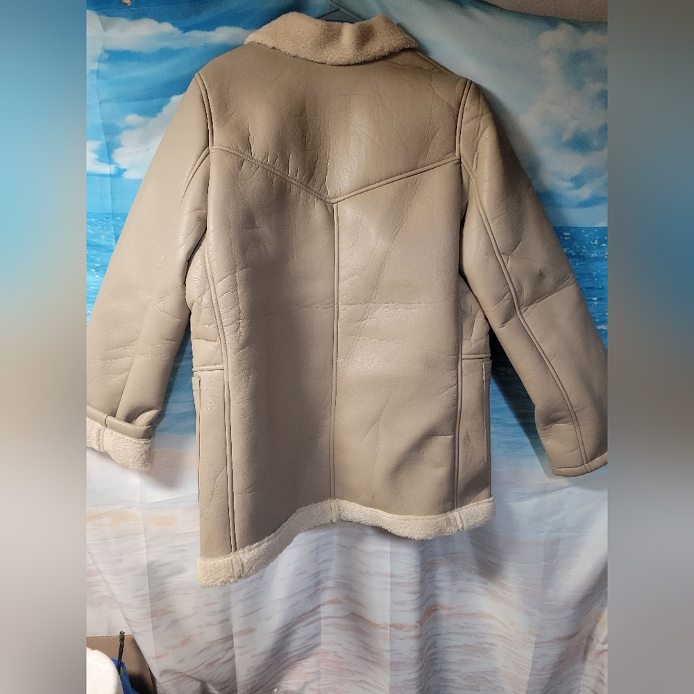 ASTR the Label NWOT Francine Faux Leather Shearling Jacket Size Large - Picture 4 of 9